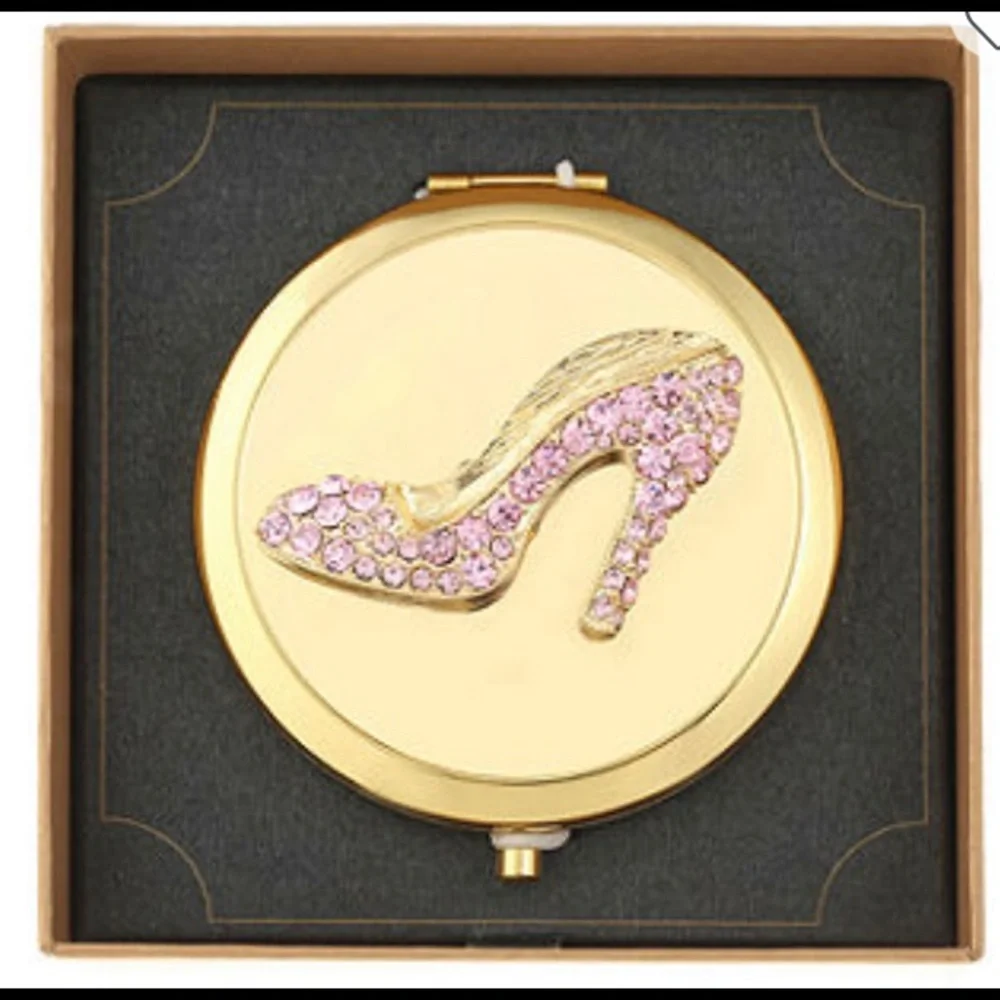 NIB- Gorgeous Pink High Heel Compact Mirror - Picture 3 of 3